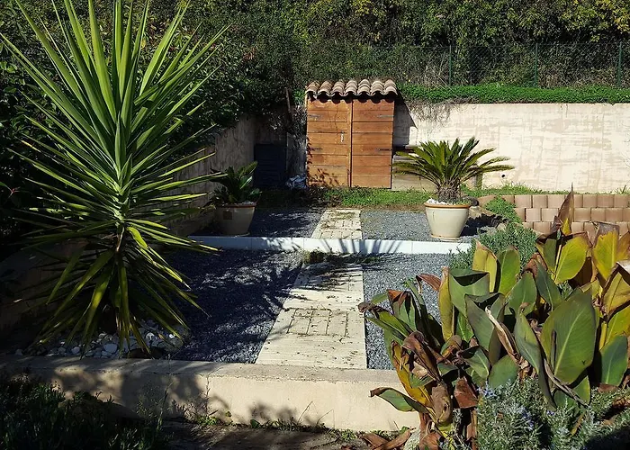 Villa Les Hauts De Benista