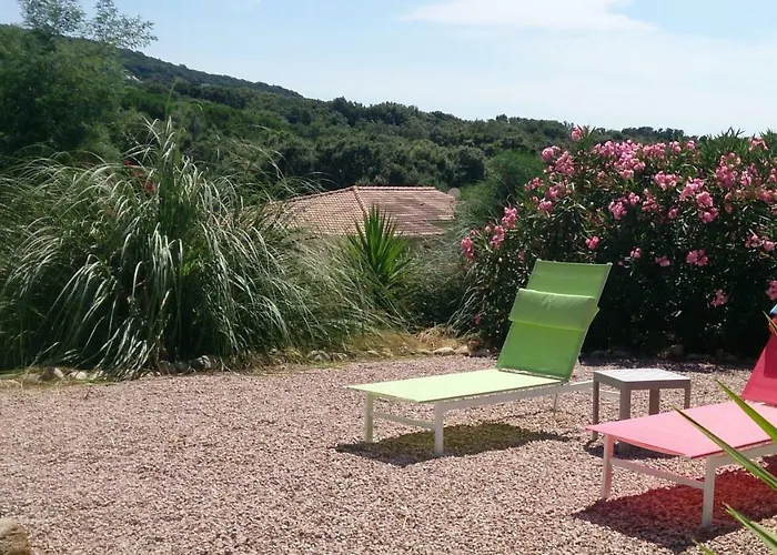 Les Hauts De Benista